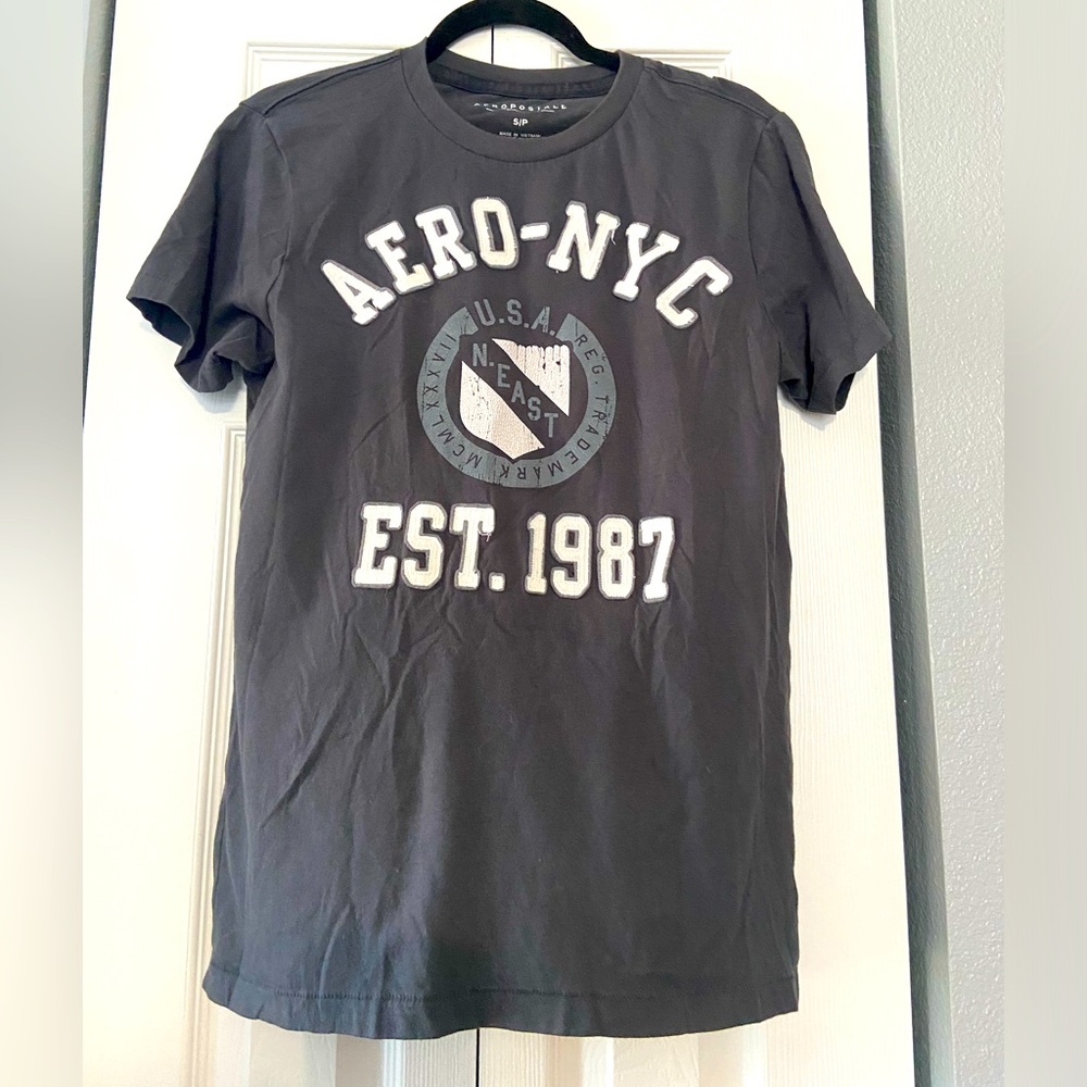 Aeropostale Men’s aero nyc est 1987 gray tshirt size small
